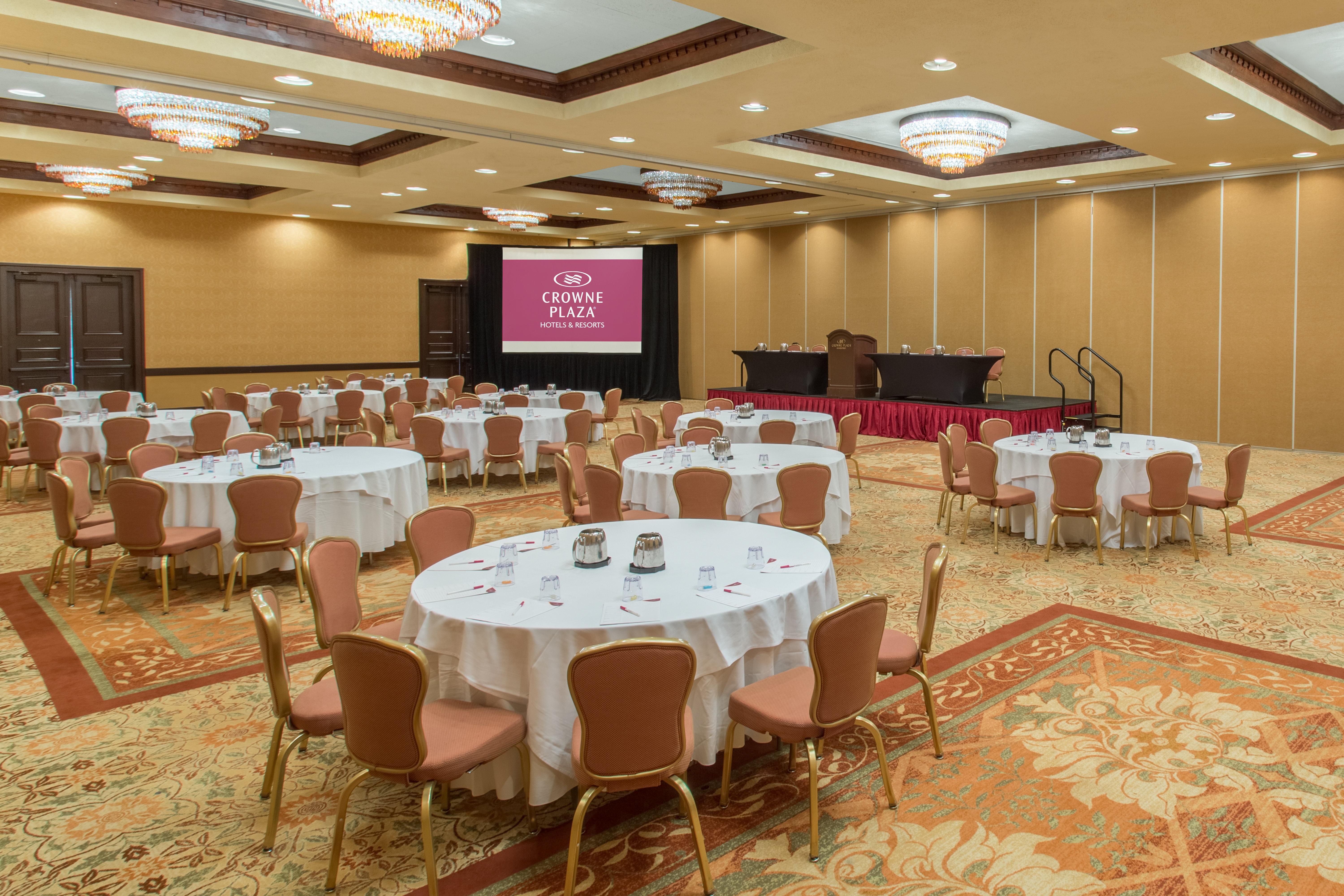 Hotel Albuquerque Crowne Plaza By Ihg Extérieur photo