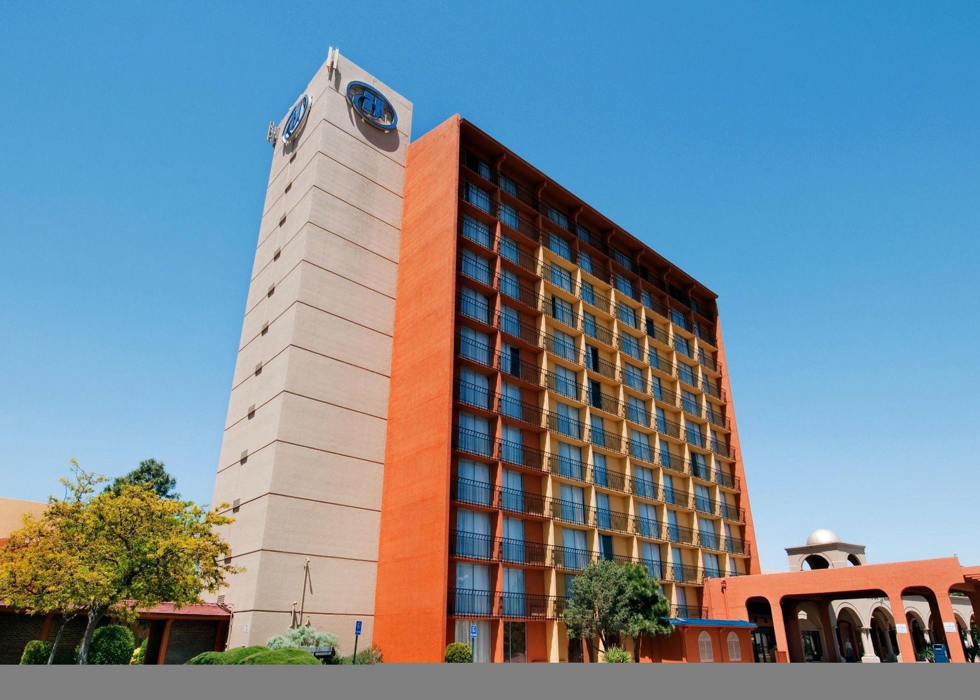 Hotel Albuquerque Crowne Plaza By Ihg Extérieur photo